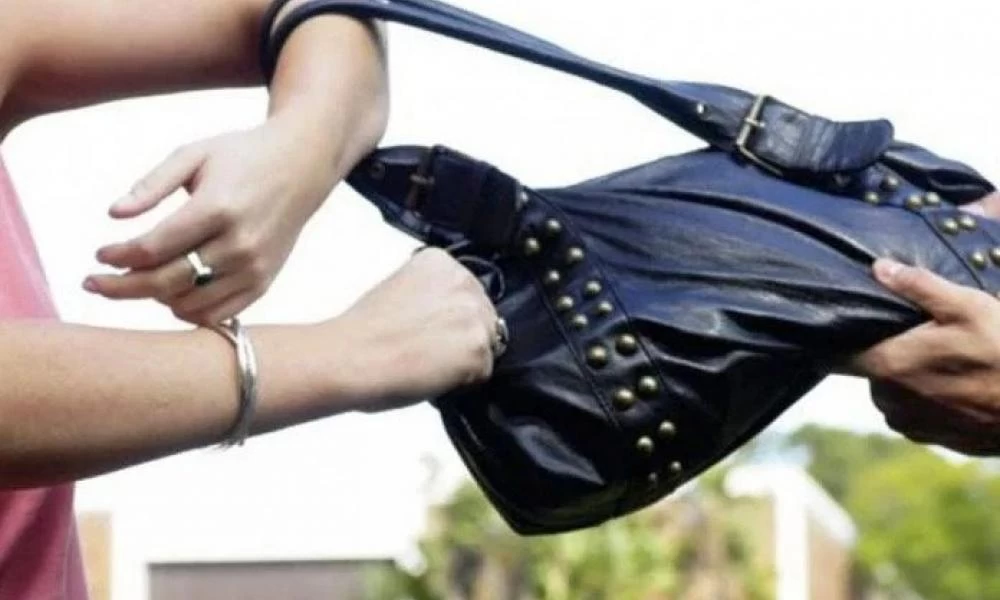 Πάτρα: Συναγερμός για ''τσαντάκια'' που χτύπησε ηλικιωμένη